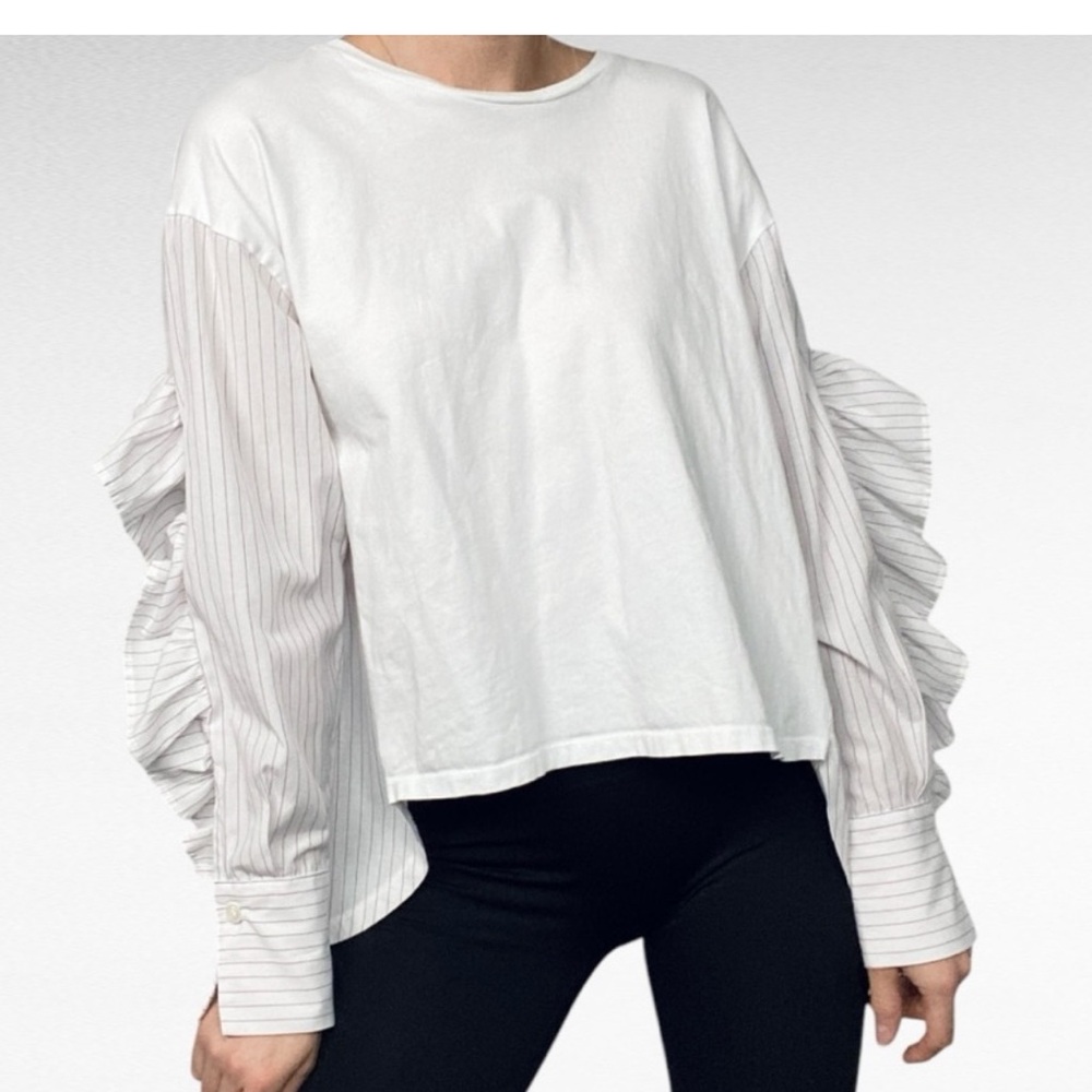 Zara White and Red Striped Ruffle Sleeve Blouse